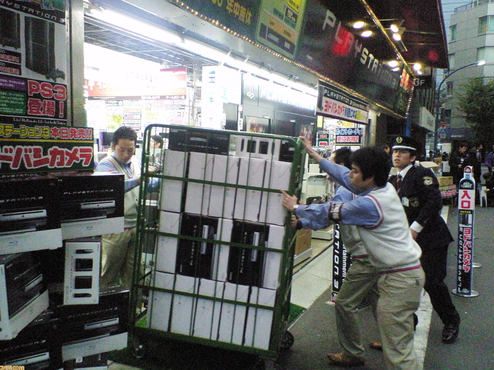 La PlayStation 3 sort au Japon