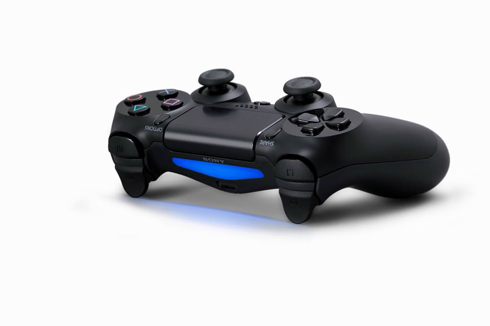 Sony : pas de connexion obligatoire, des jeux d'occaz... mais un jeu en ligne payant