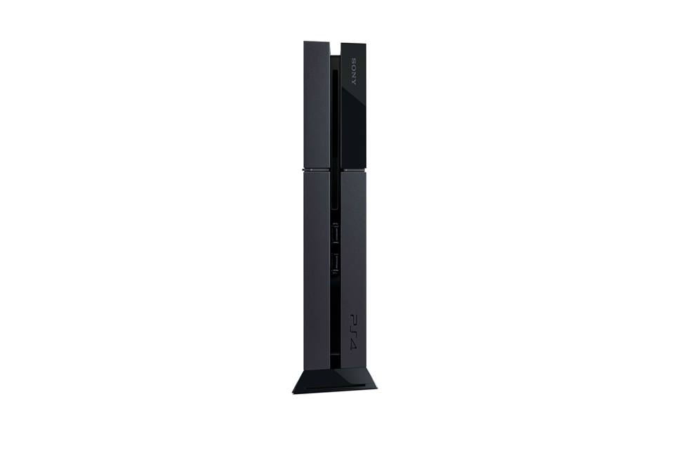 Sony : pas de connexion obligatoire, des jeux d'occaz... mais un jeu en ligne payant
