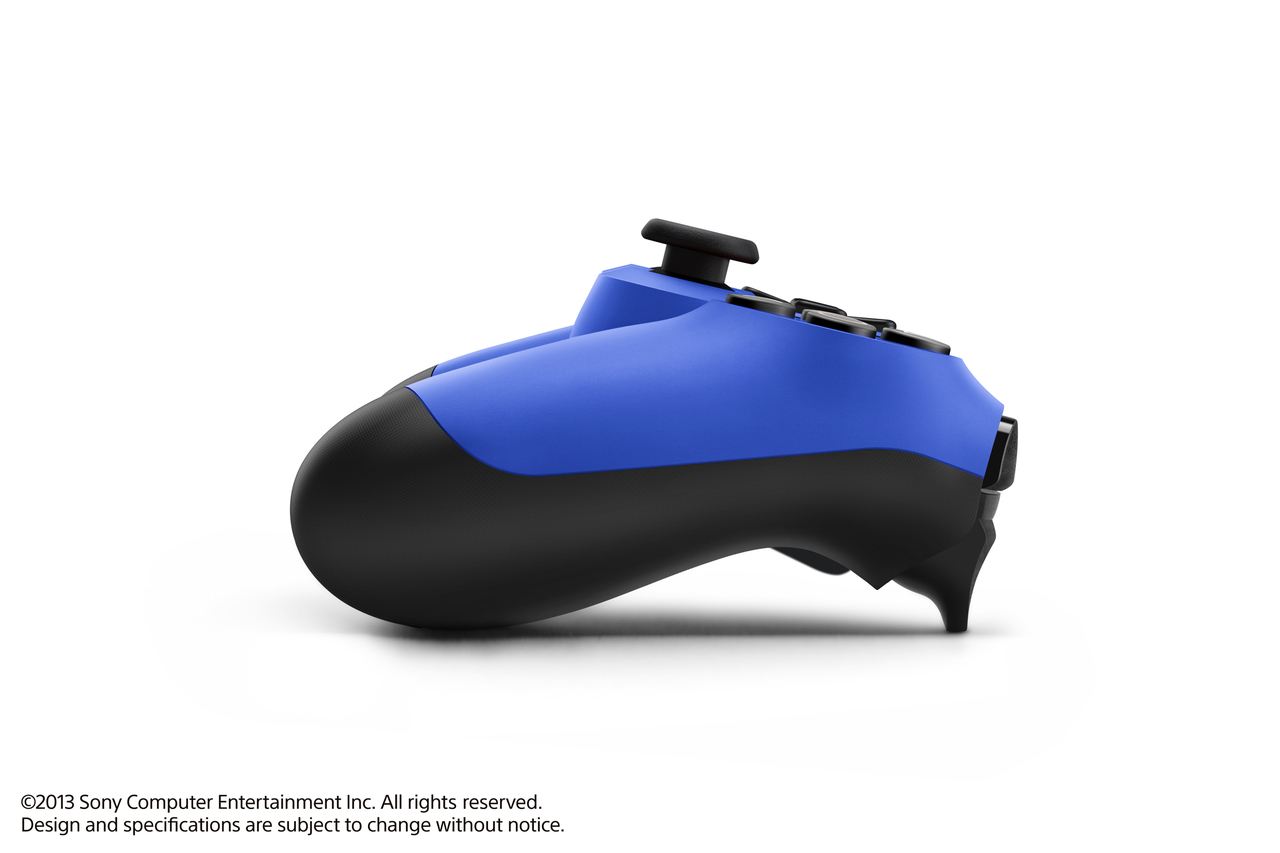PlayStation 4 : les pads rouge et bleu