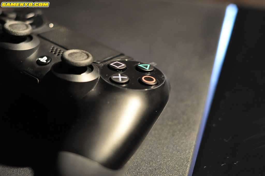 PlayStation 4 in the Dark : photos de la console