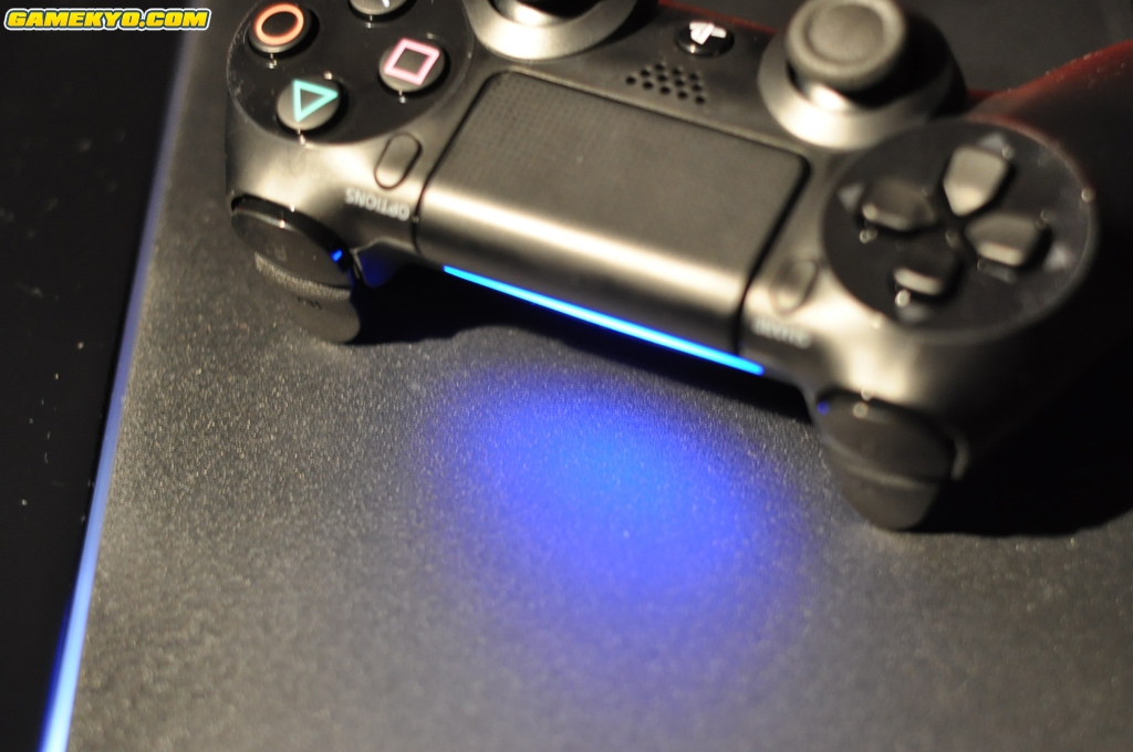 PlayStation 4 in the Dark : photos de la console