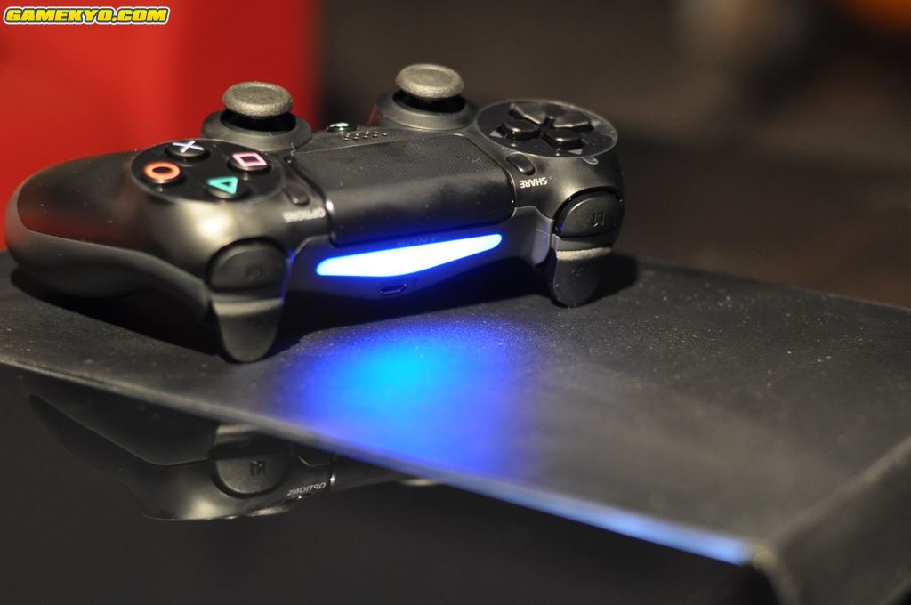 PlayStation 4 in the Dark : photos de la console