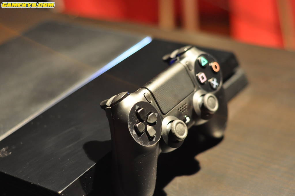 PlayStation 4 in the Dark : photos de la console
