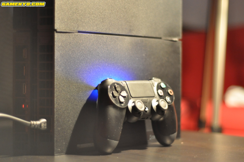 PlayStation 4 in the Dark : photos de la console