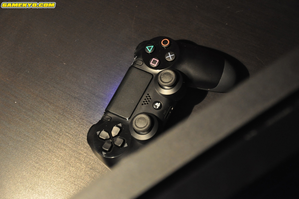 PlayStation 4 in the Dark : photos de la console