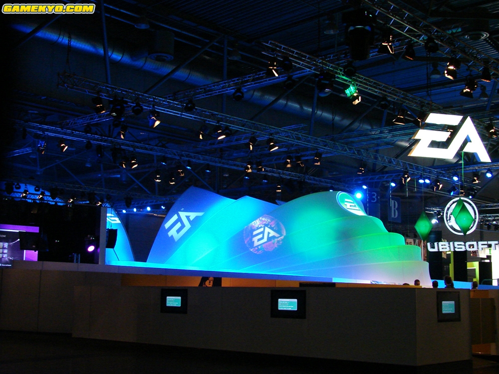 Electronic Arts voit rouge