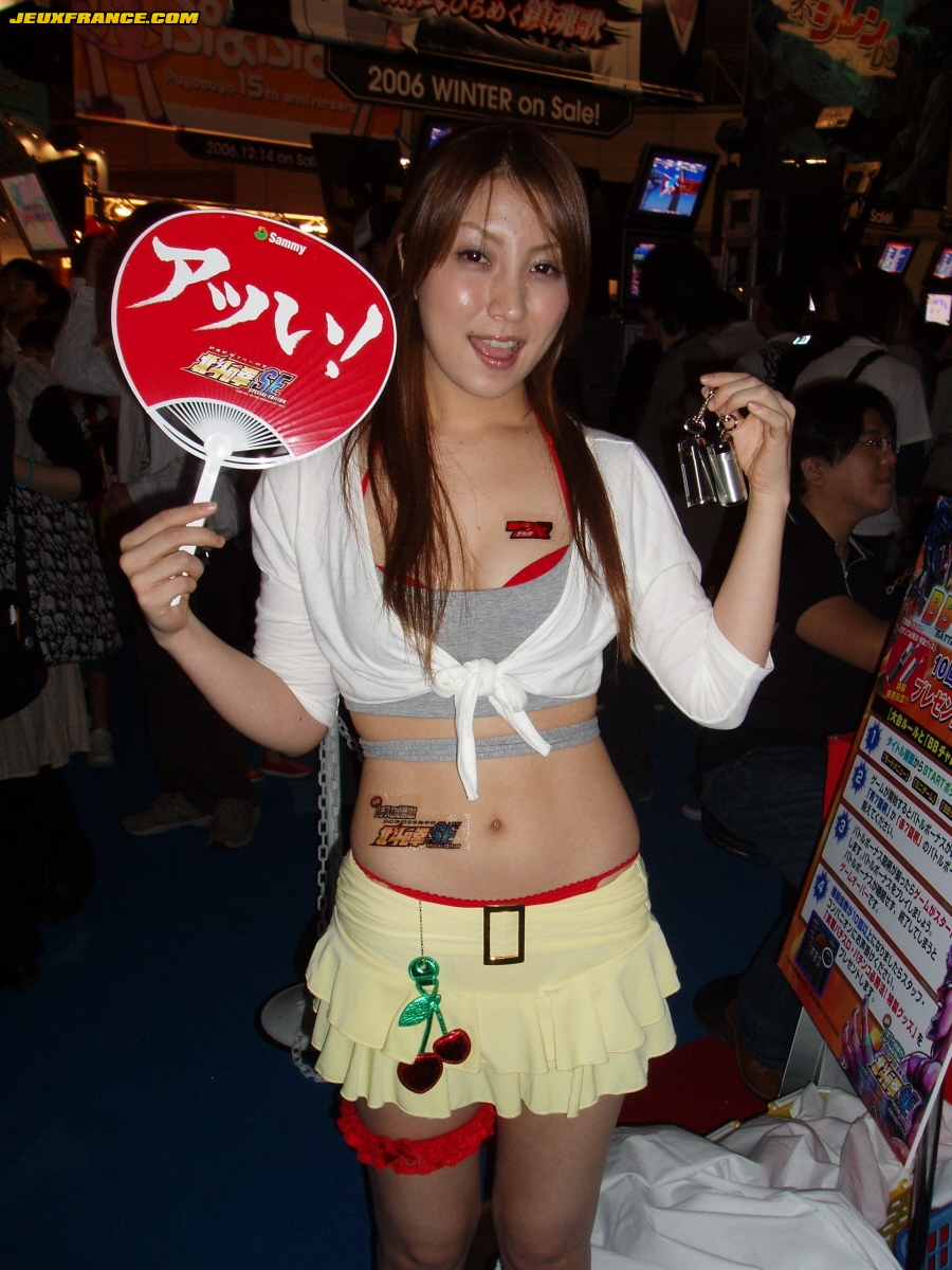 Photos des hôtesses du TGS 2006