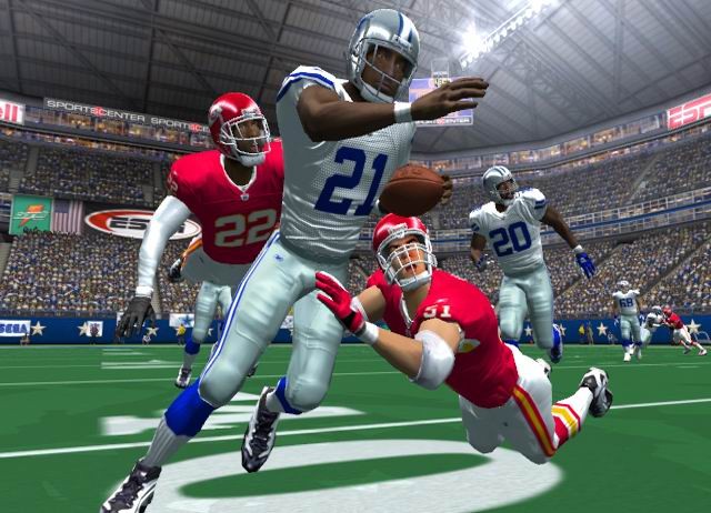 ESPN NFL 2K5 raffûte en images