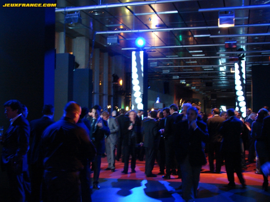 Lancement iPhone en France : mieux que la Wii ?