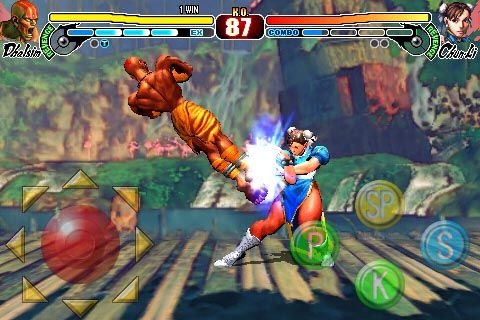 iPhone: images of Street Fighter IV
