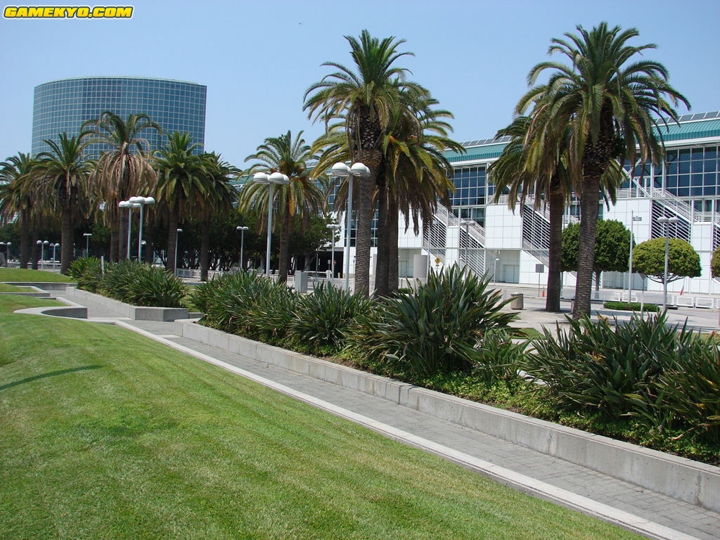 E3 2008 : first photos from the Convention Center