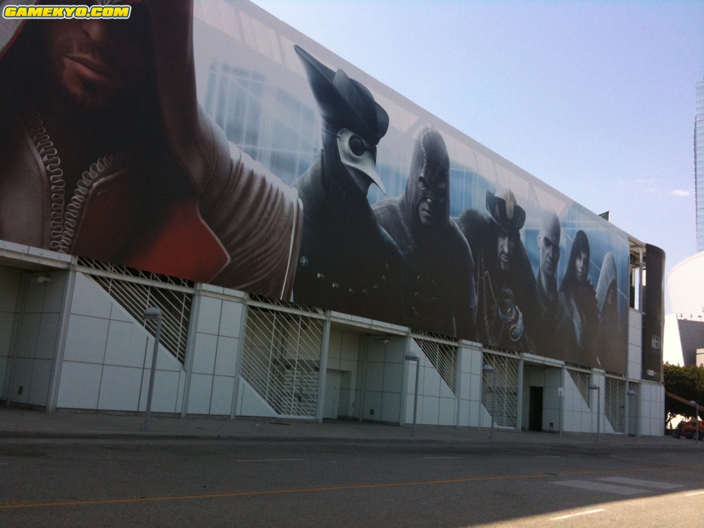 E3 2010 first photos & video
