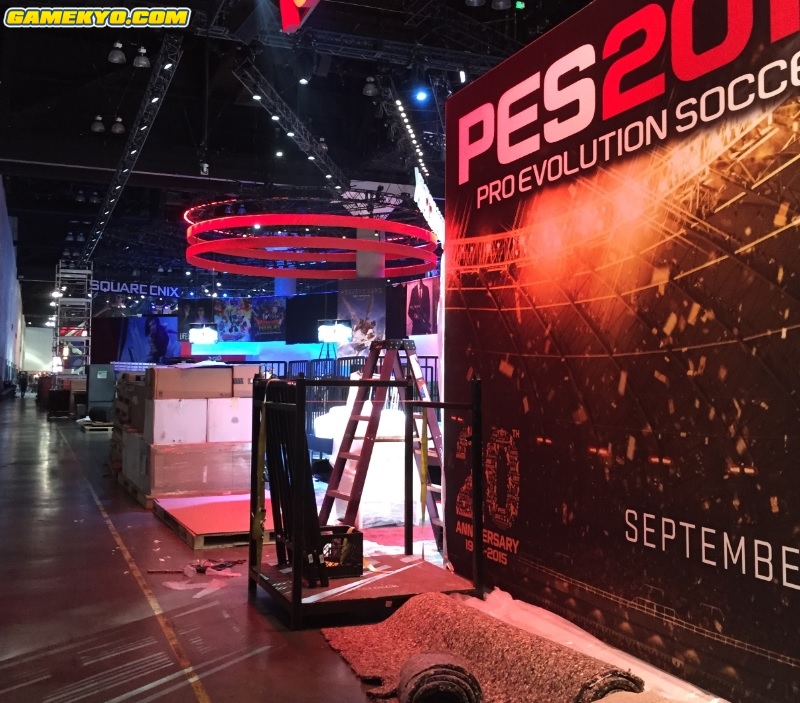 E3 2015 : préparation des stands (photos)