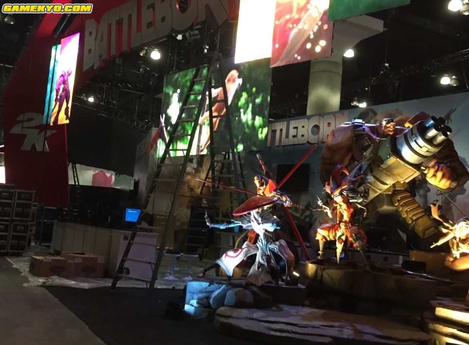 E3 2015 : préparation des stands (photos)