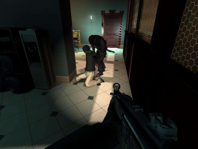 S.W.A.T. 4 intervient en images