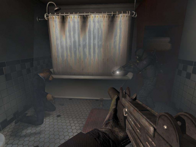S.W.A.T. 4 intervient en images