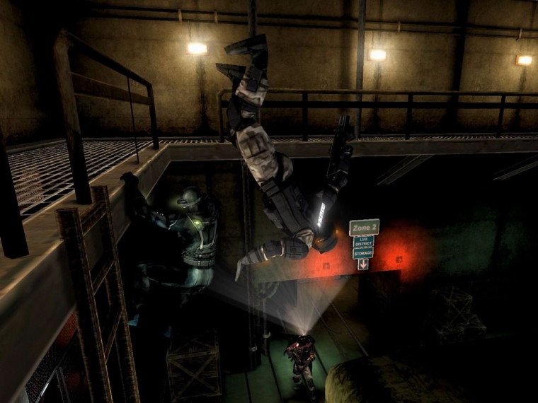 De nouvelles images de Chaos Theory