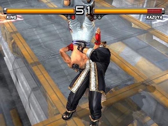 Tekken 5 : ça bastonne en images