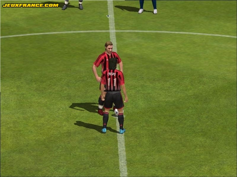 FIFA 2005 s'illustre sur PC