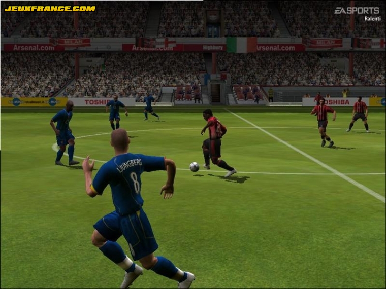 FIFA 2005 s'illustre sur PC