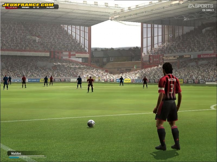 FIFA 2005 s'illustre sur PC