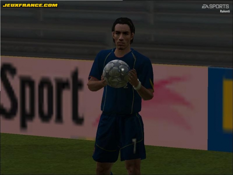FIFA 2005 s'illustre sur PC