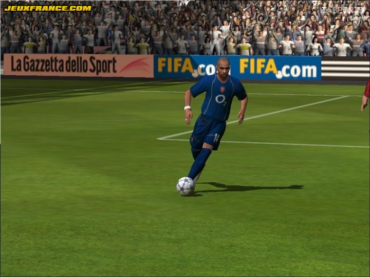 FIFA 2005 s'illustre sur PC