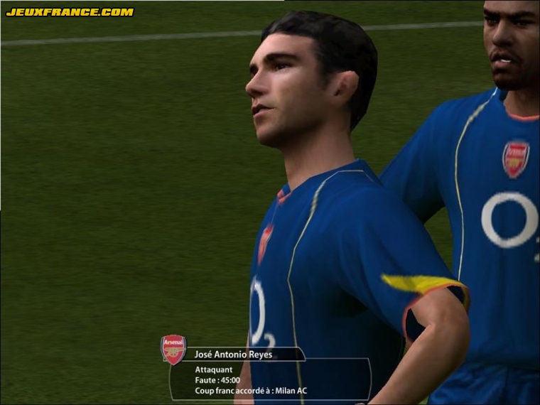 FIFA 2005 s'illustre sur PC
