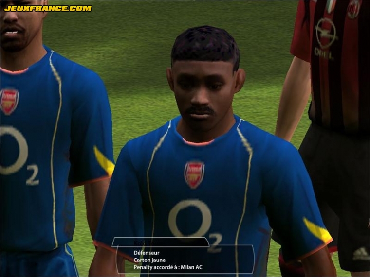 FIFA 2005 s'illustre sur PC