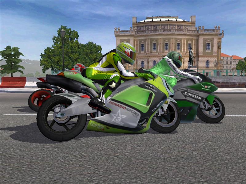 Moto GP : URT 3 chauffe le bitume