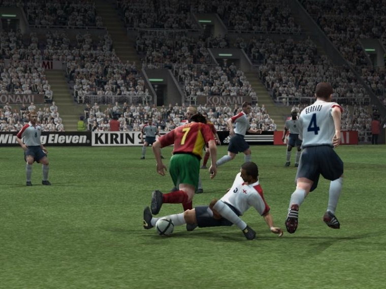 Pro Evolution Soccer 4 : images !