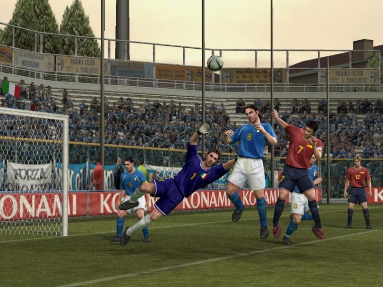 Pro Evolution Soccer 4 : images !