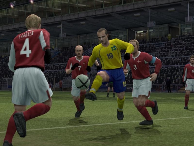 Pro Evolution Soccer 4 : images !