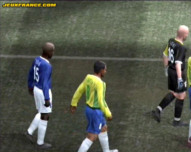 Une avalanche d'images pour PES4