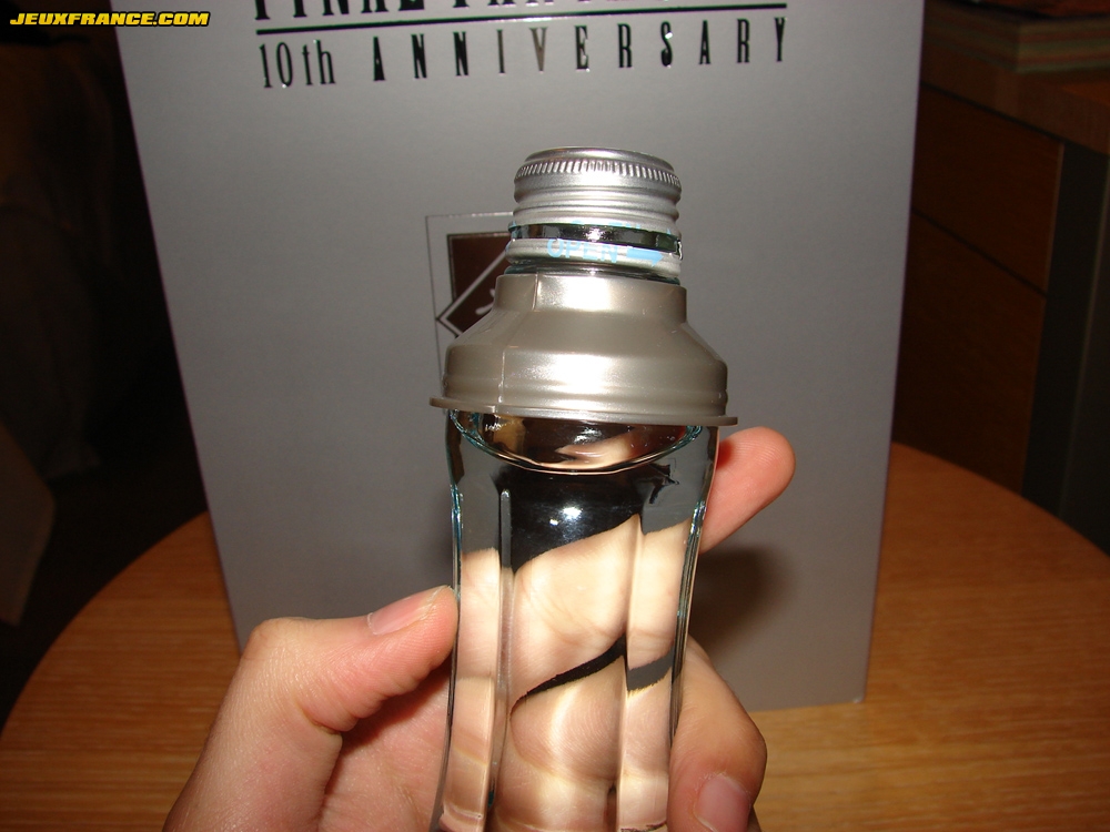 Crisis Core : FFVII dispo au Japon