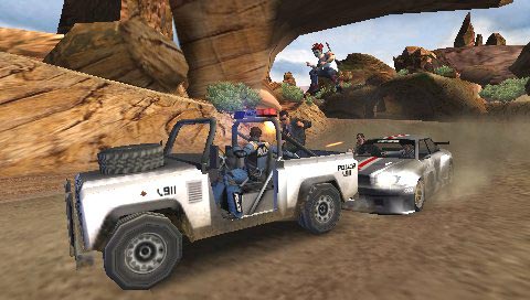Pursuit Force : images et artworks