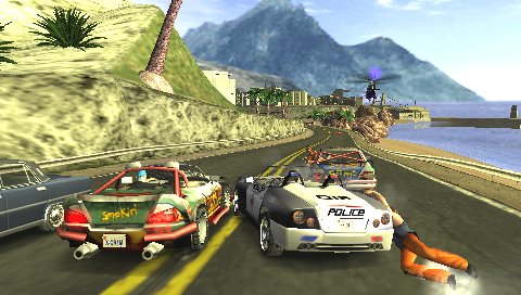 Pursuit Force se montre un peu plus