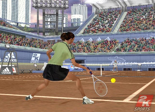 Top Spin frappe la balle jaune