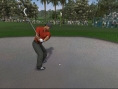 Tiger Woods swingue sur le green