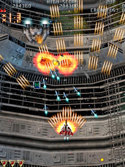 Raiden III explose en images