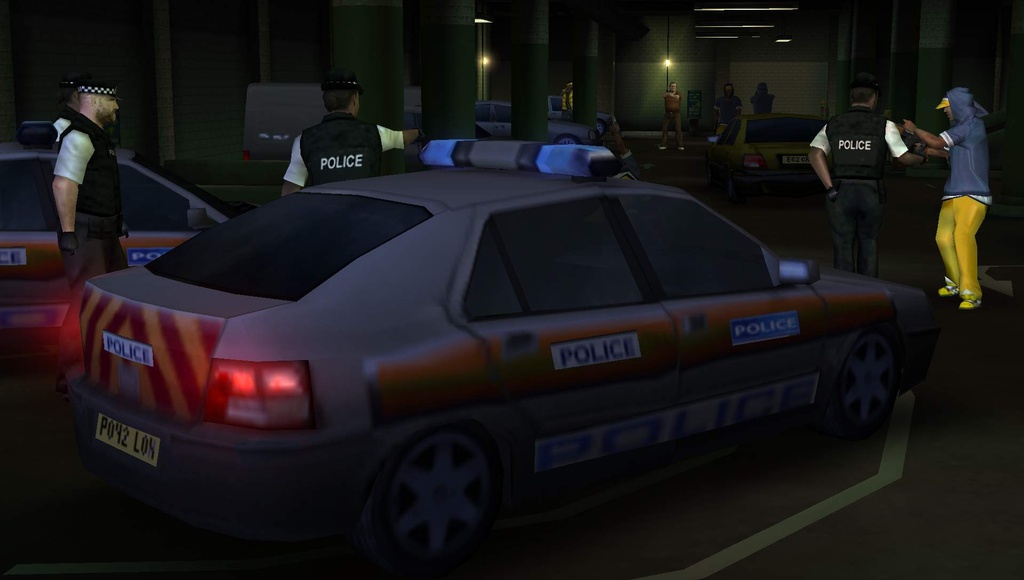 Gangs of London apelle la police