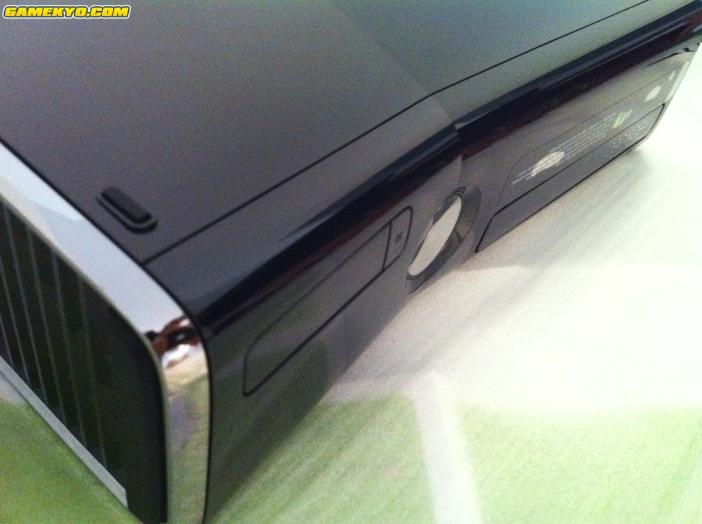 la nouvelle Xbox 360 en photos