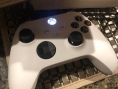 Xbox Series X : une manette blanche en fuite