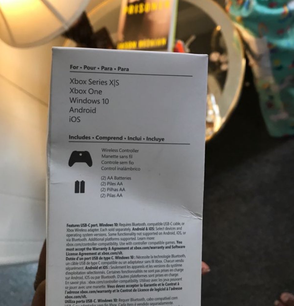 [LEAK] Une fuite du prochain pad Xbox confirme (encore) la future Xbox Series S