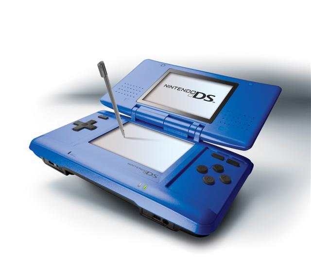 La Nintendo DS Electric Blue se dévoile