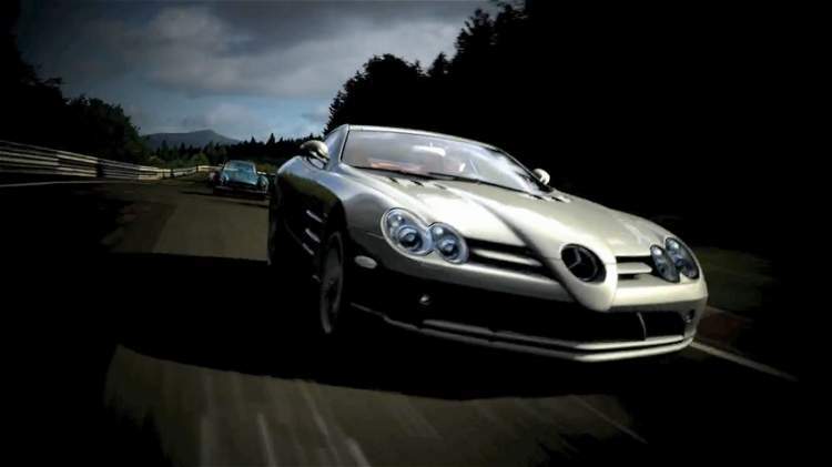 Gran Turismo 5 se montre