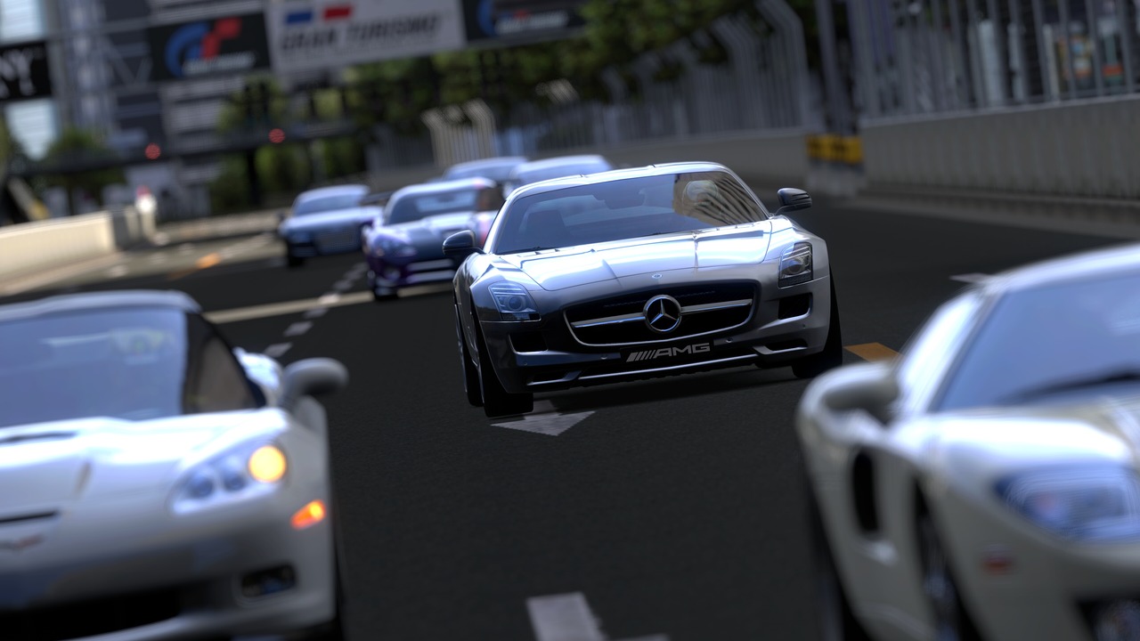 Gran Turismo 5 s'éclate en images
