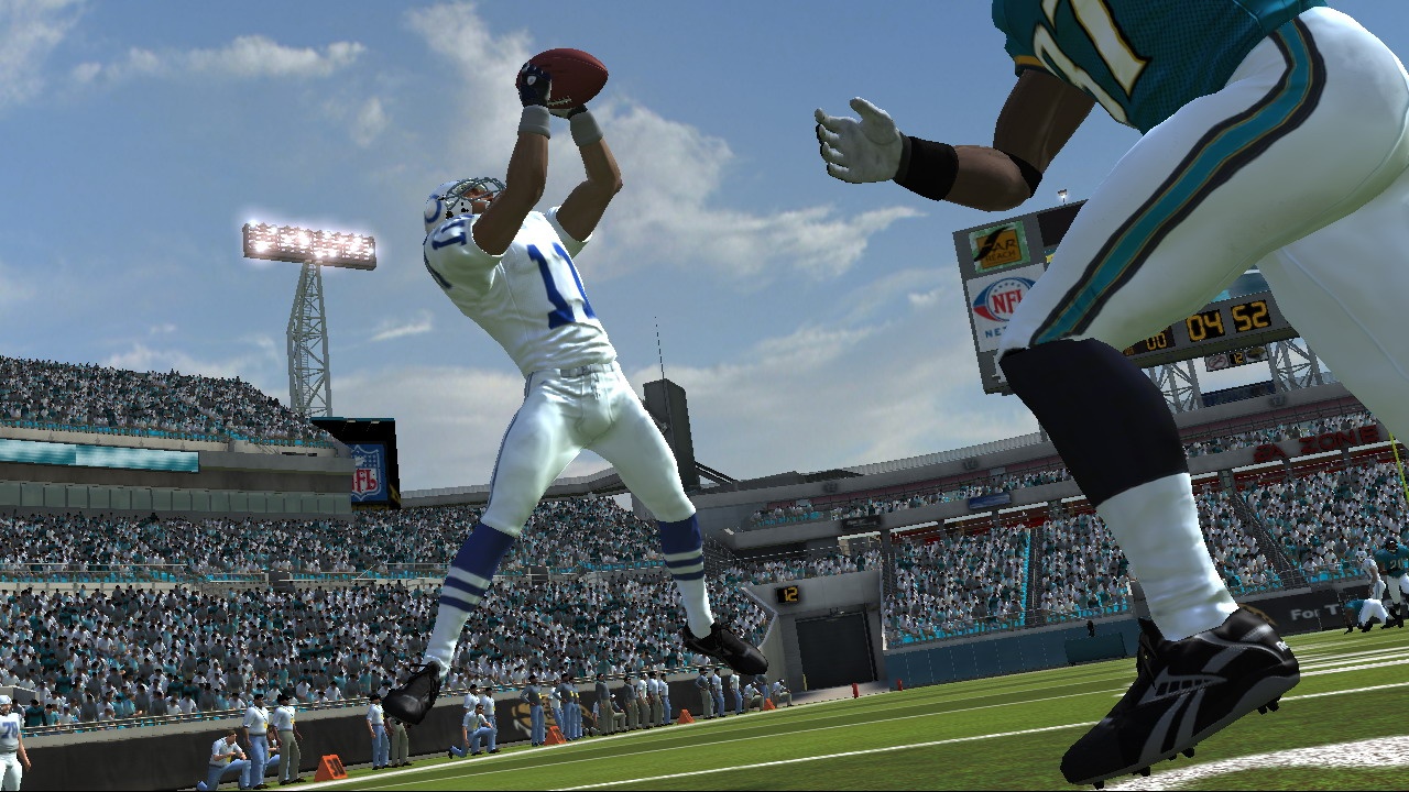 Madden NFL 08 s'illustre