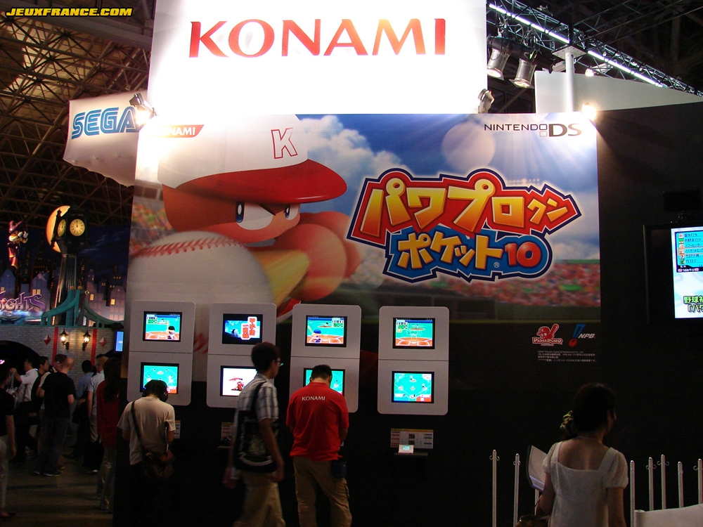 Power Pro Kun Pocket 10 en première base